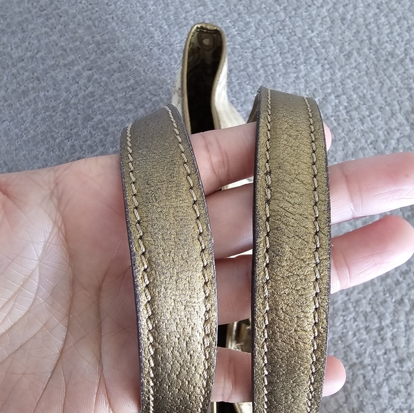 🔥LOW START 🔥
Authentic Gucci tote bag - Picture 12 of 15